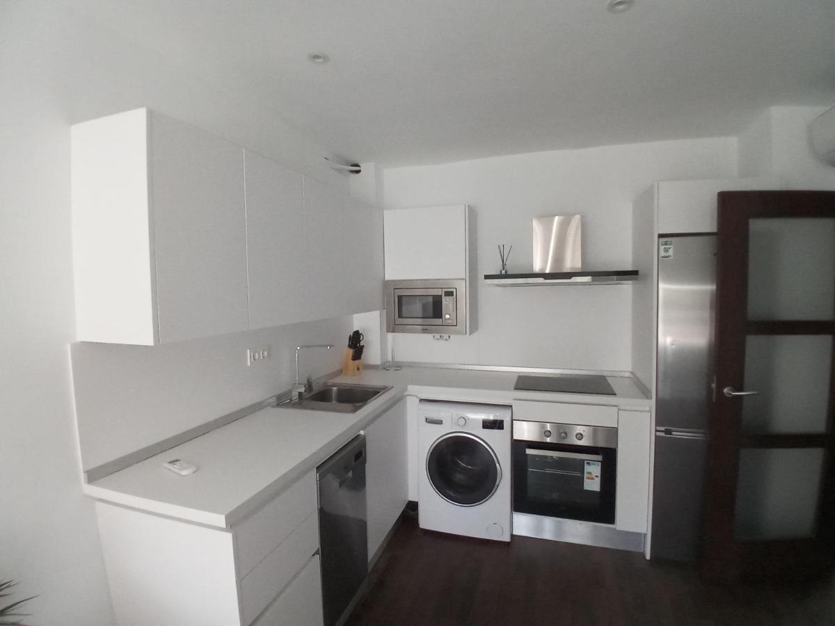Apartamento 4 Home Suites Almeria Ngoại thất bức ảnh